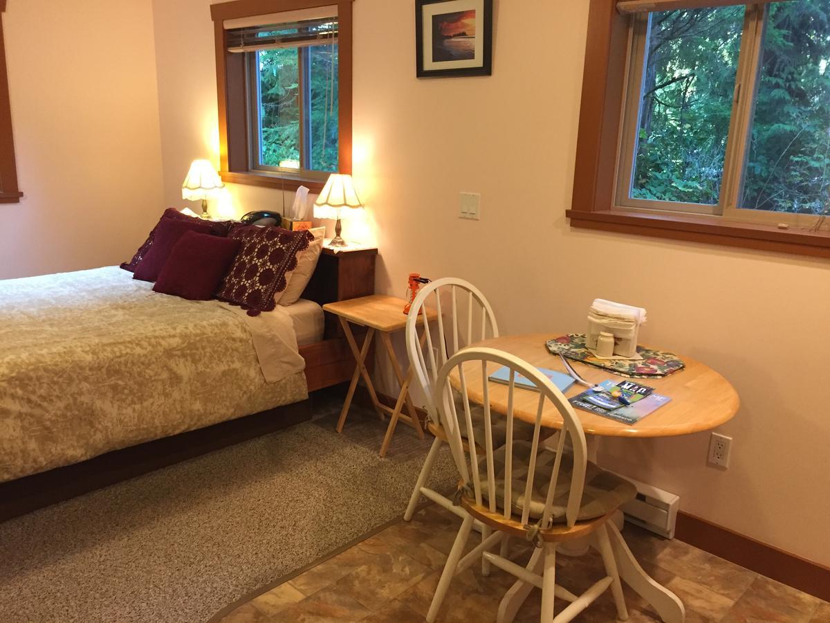 Summerhill Guest House Tofino Ngoại thất bức ảnh