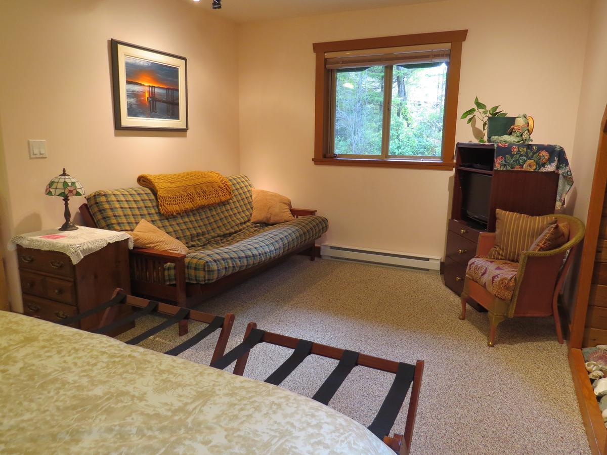 Summerhill Guest House Tofino Ngoại thất bức ảnh